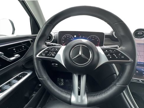 Used 2024 Mercedes-Benz GLC 300 4MATIC w/ Driver Assistance Package image 30