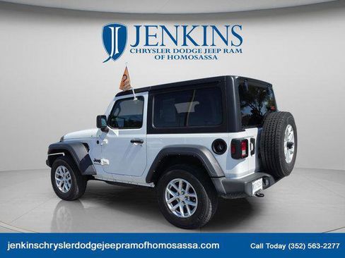 Certified 2023 Jeep Wrangler Sport AWD/4WD image 7