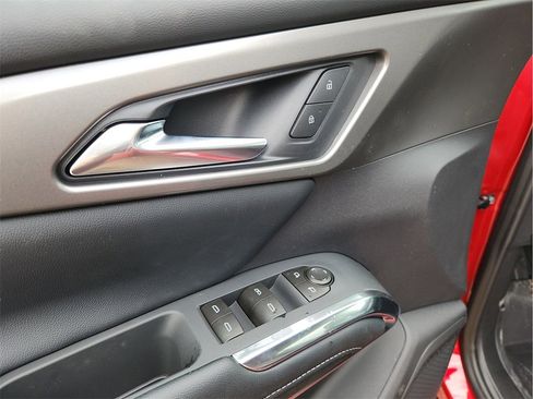 New 2026 Chevrolet Traverse LT w/ Midnight/Sport Edition image 15