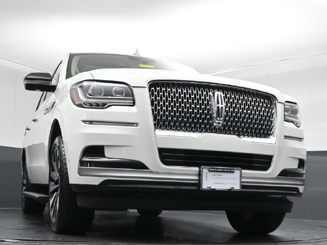 Certified 2023 Lincoln Navigator Reserve RWD image 41