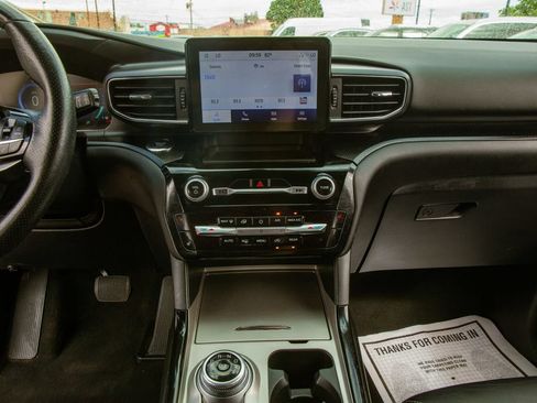 Used 2022 Ford Explorer ST AWD/4WD image 15