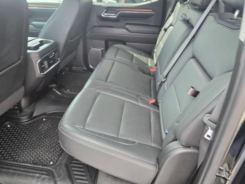 Used 2024 GMC Sierra 1500 Denali w/ Denali Reserve Package AWD/4WD image 11