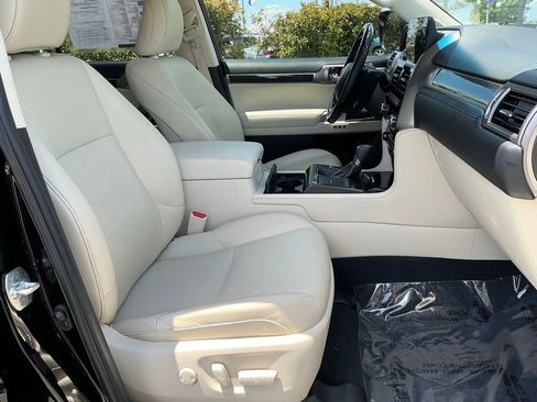 Certified 2023 Lexus GX 460 Luxury w/ Accessory Package AWD/4WD image 21