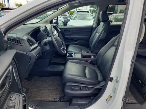 Certified 2025 Honda Odyssey EX-L image 16