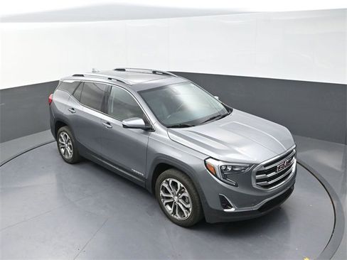 Used 2021 GMC Terrain SLT image 19