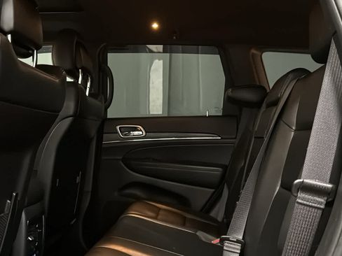 Used 2020 Jeep Grand Cherokee Limited AWD/4WD image 26
