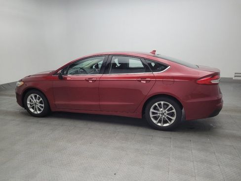 Used 2019 Ford Fusion SE image 3