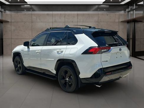 Used 2020 Toyota RAV4 XSE AWD/4WD image 3
