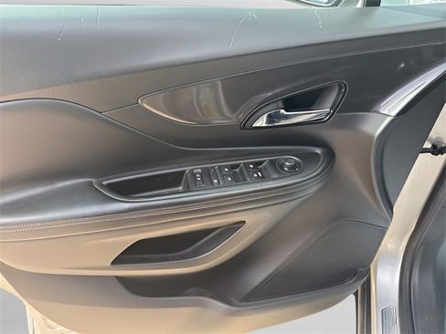 Used 2018 Buick Encore Preferred image 11