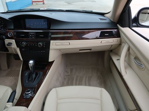 Used 2011 BMW 328i Coupe image 15