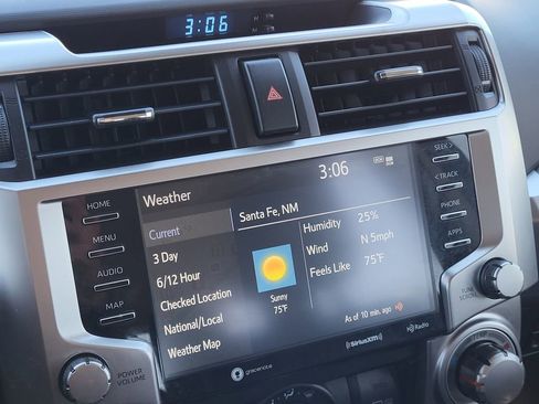 Used 2020 Toyota 4Runner SR5 Premium image 15