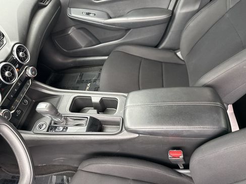 Used 2024 Nissan Sentra S FWD image 22