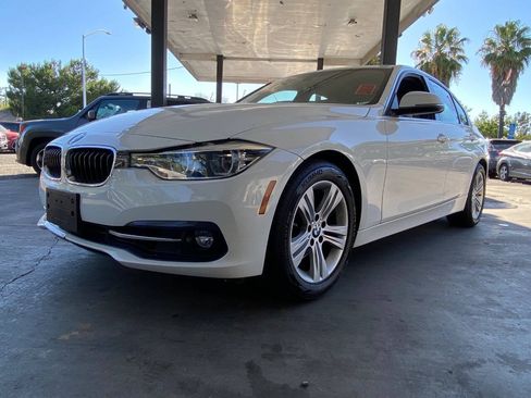 Used 2017 BMW 330i Sedan RWD image 31