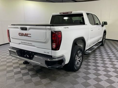 Used 2024 GMC Sierra 1500 SLE AWD/4WD image 8