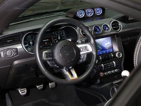 Used 2022 Ford Mustang GT Premium w/ GT Performance Package RWD image 10