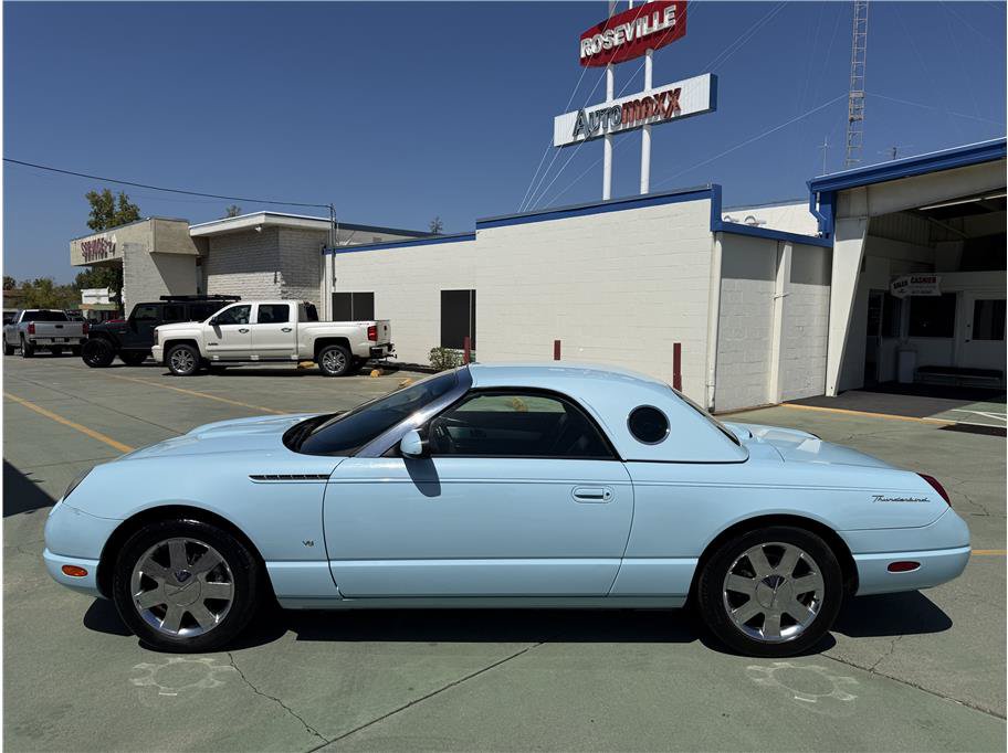 Used 2003 Ford Thunderbird RWD image 9