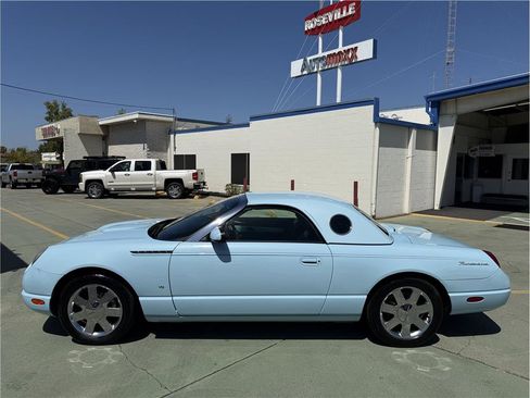Used 2003 Ford Thunderbird RWD image 9