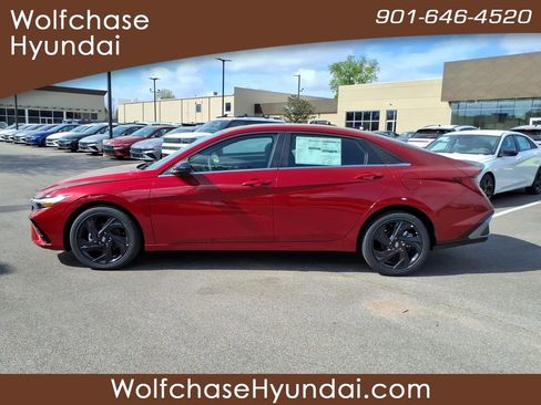 New 2026 Hyundai Elantra SEL Sport Premium FWD image 2