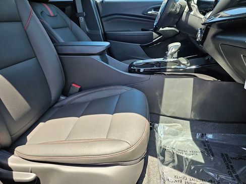 New 2026 Chevrolet Trax RS w/ Driver Confidence Package FWD image 9