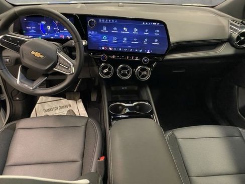 New 2024 Chevrolet Blazer EV LT image 13