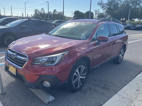 Used 2019 Subaru Outback 2.5i Limited image 3