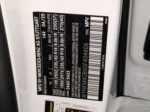 Certified 2025 Mercedes-Benz GLC 300 image 25