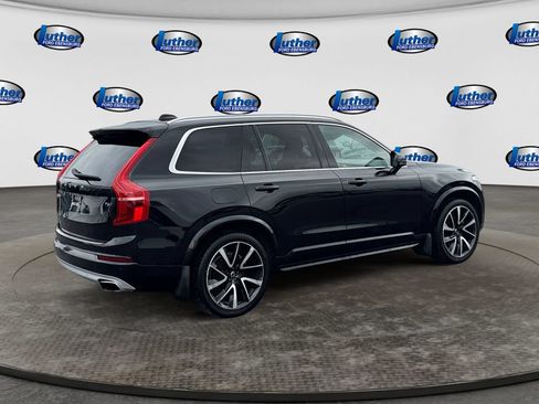Used 2020 Volvo XC90 T6 Momentum w/ Protection Package Premier AWD/4WD image 5