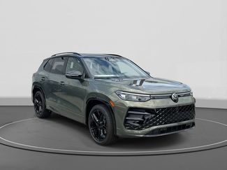 New 2026 Volkswagen Tiguan SE R-Line FWD video 1