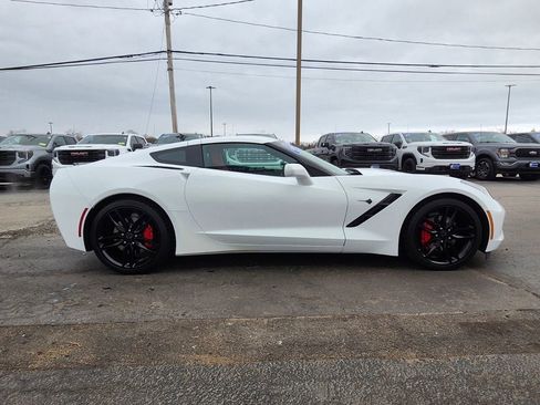 Used 2019 Chevrolet Corvette Stingray Coupe w/ Battery Protection Package RWD image 6