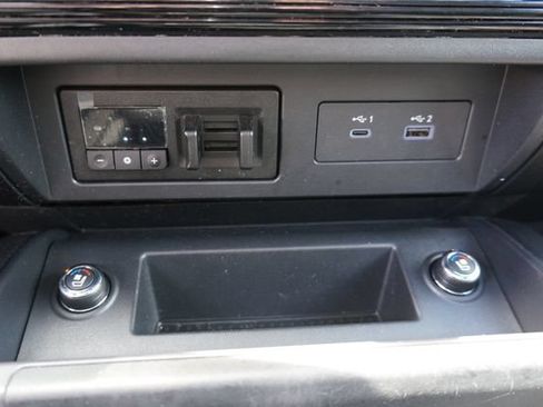 Used 2024 Nissan Titan PRO-4X w/ Pro-4x Convenience Package AWD/4WD image 22