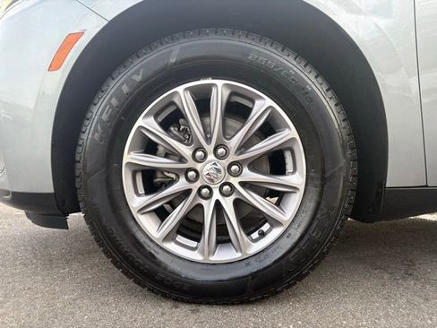 Certified 2023 Buick Enclave Essence image 13