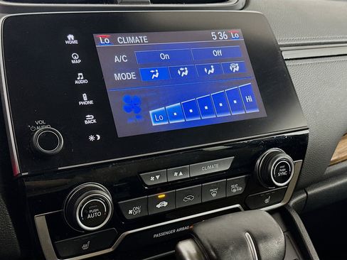 Used 2018 Honda CR-V Touring image 24