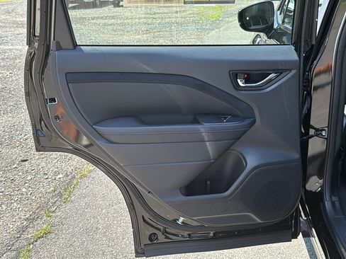 Certified 2025 Subaru Forester Limited AWD/4WD image 21