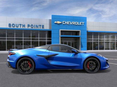 New 2025 Chevrolet Corvette Z06 w/ Battery Protection Package image 5