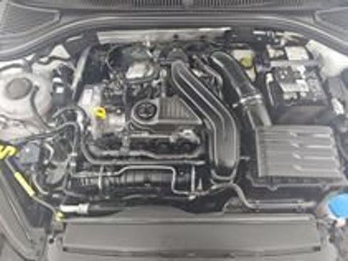 Used 2025 Volkswagen Jetta Sport FWD image 21