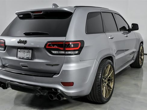 Used 2021 Jeep Grand Cherokee Trackhawk AWD/4WD image 12