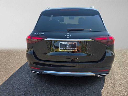Used 2025 Mercedes-Benz GLE 350 4MATIC w/ Driver Assistance Package image 4