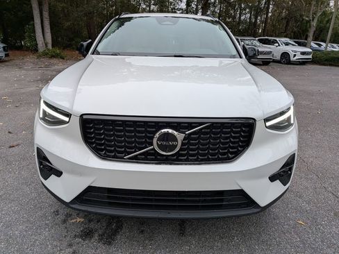 New 2026 Volvo XC40 B5 Plus w/ Protection Package Premier image 9