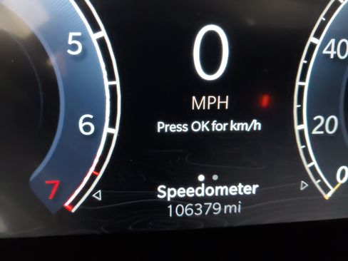 Used 2022 Jeep Grand Cherokee Limited AWD/4WD image 20