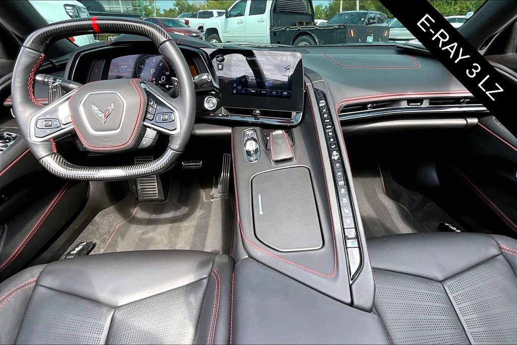 Used 2025 Chevrolet Corvette E-Ray w/ Stealth Interior Trim Package AWD/4WD image 5