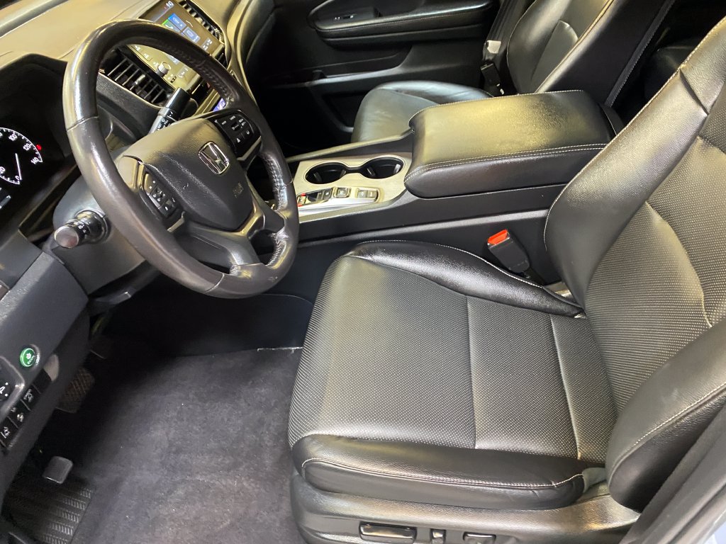 Used 2025 Honda Ridgeline RTL image 17