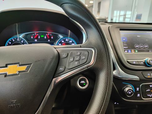 Used 2023 Chevrolet Equinox LT image 13