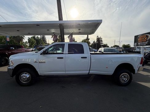 Used 2016 RAM 3500 Tradesman w/ Chrome Appearance Group image 3