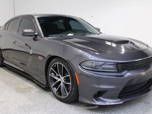 Used 2018 Dodge Charger R/T Scat Pack w/ Beats Audio Group image 2