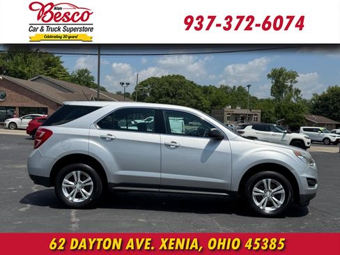 Used 2017 Chevrolet Equinox LS FWD image 3