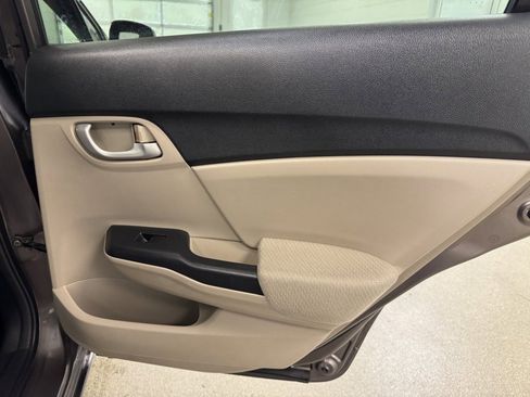 Used 2013 Honda Civic LX image 22