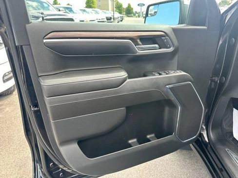 Used 2023 Chevrolet Silverado 1500 LT AWD/4WD image 15