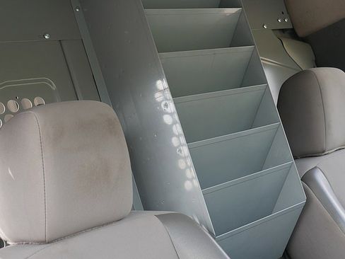 Used 2018 Nissan NV 2500 SV image 34