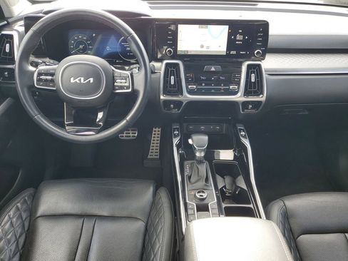 Used 2023 Kia Sorento SX image 27