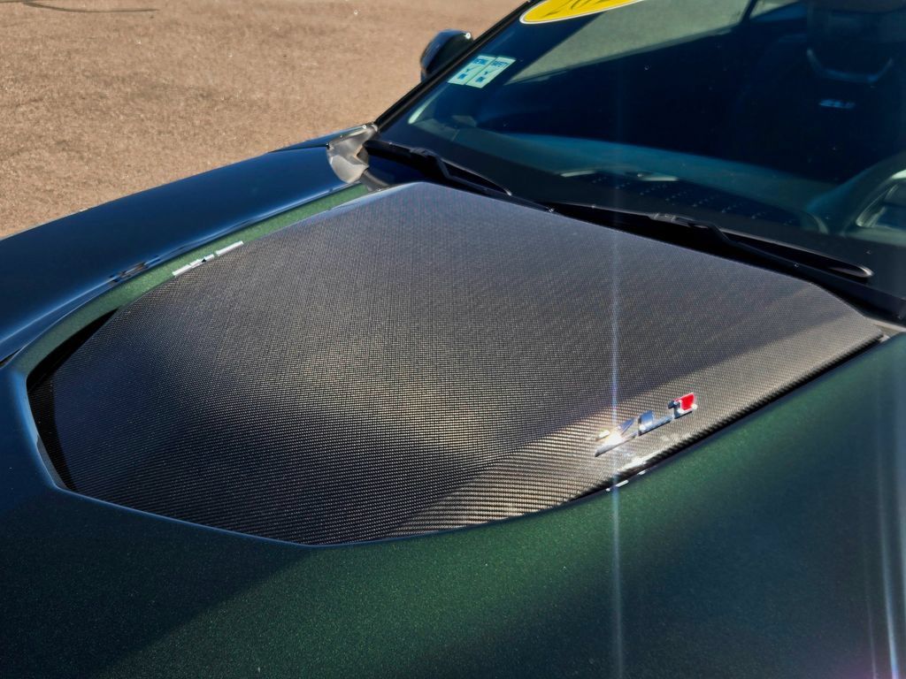 Used 2020 Chevrolet Camaro ZL1 RWD image 18